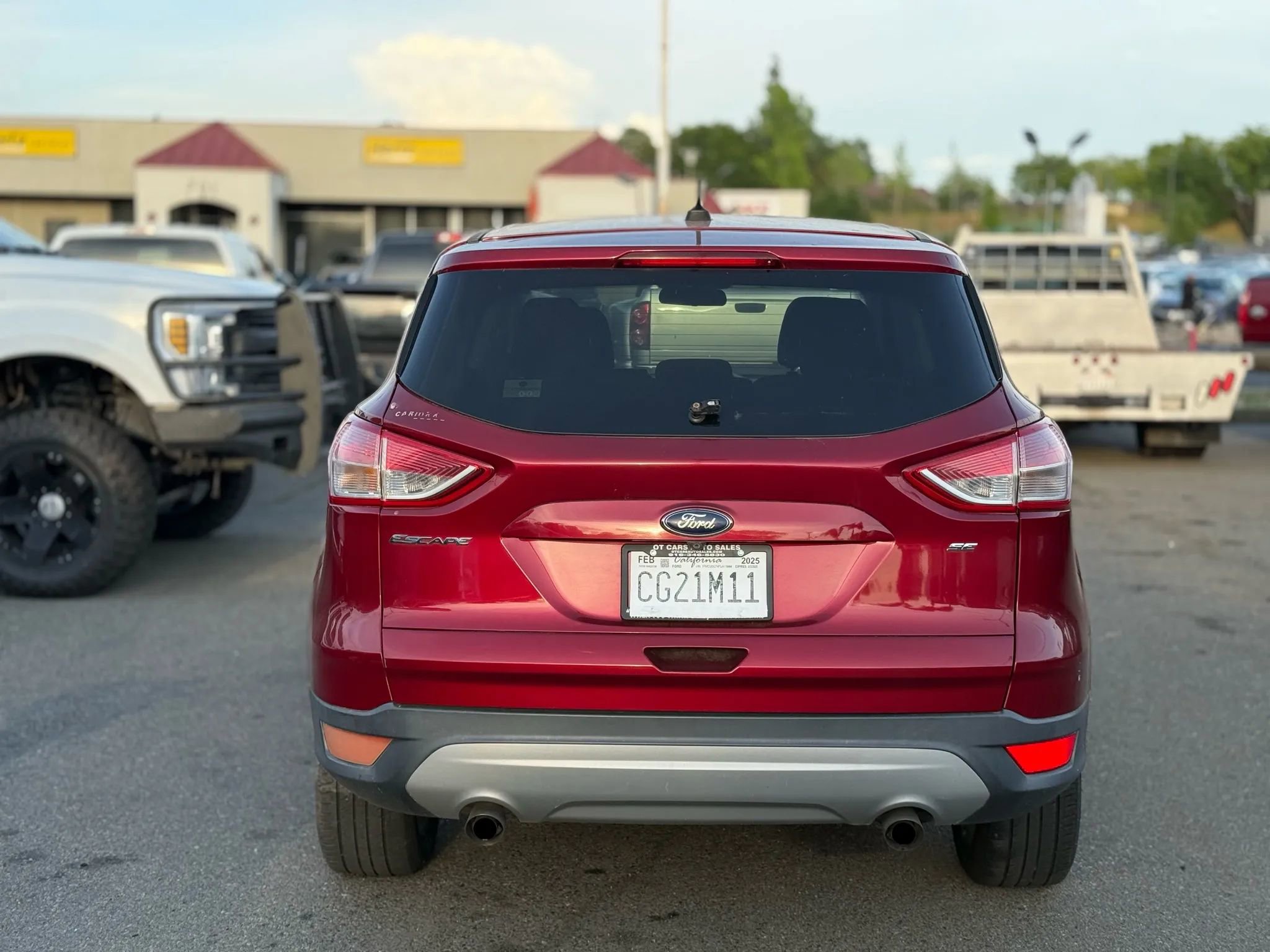 Used 2015 Ford Escape SE image 4