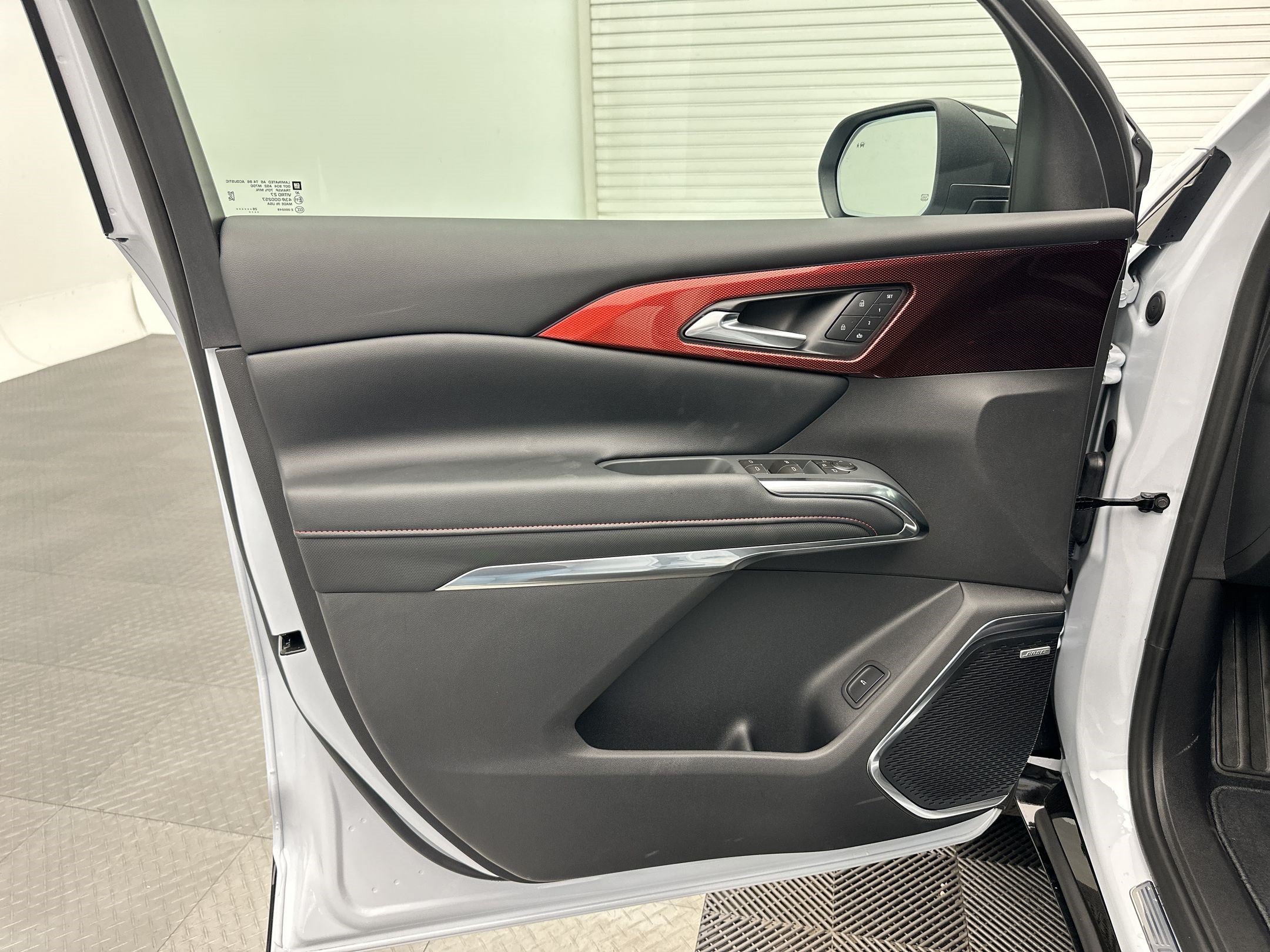 New 2026 Chevrolet Traverse RS w/ LPO, Floor Liner Package AWD/4WD image 13