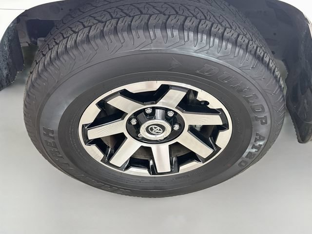 Used 2024 Toyota 4Runner TRD Off-Road AWD/4WD image 30