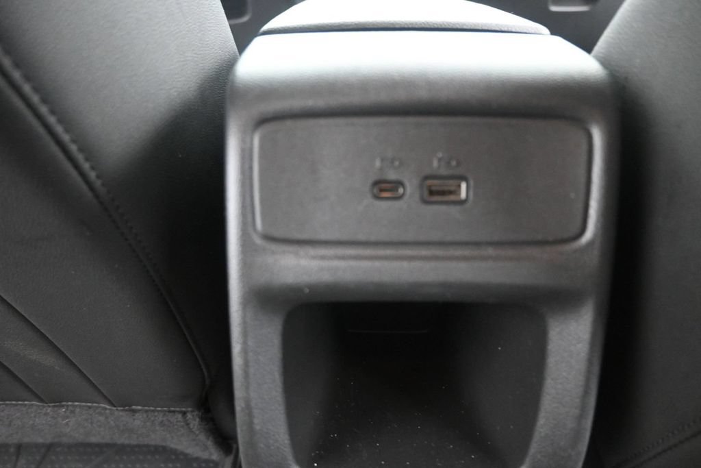 Used 2024 Chevrolet Trax ACTIV w/ Sunroof Package FWD image 14
