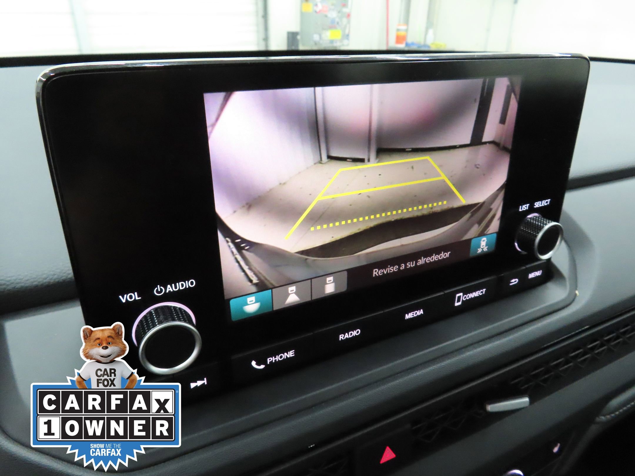 Used 2025 Honda Accord SE image 18