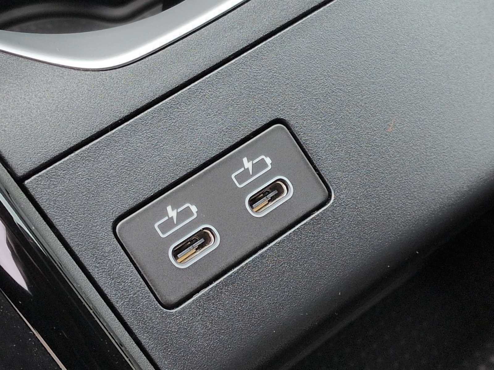 New 2026 BMW X1 xDrive28i w/ Technology Package AWD/4WD image 32