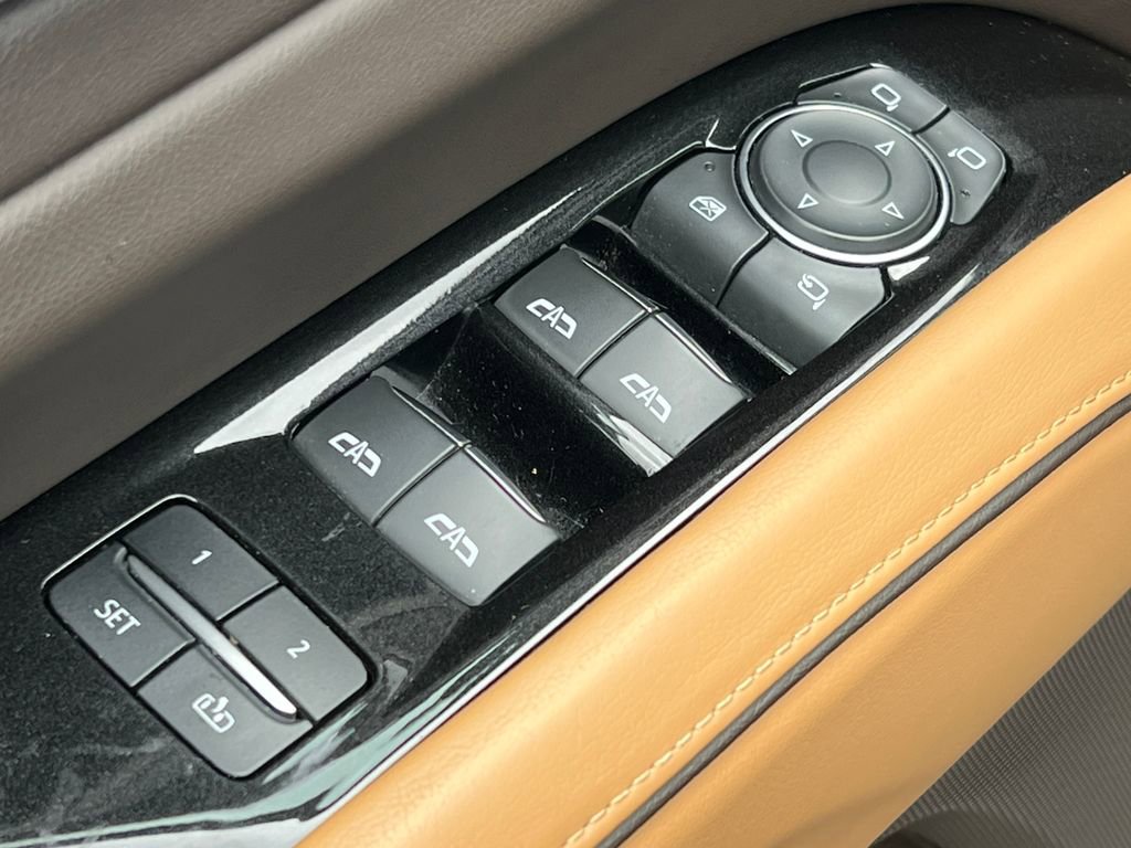 Used 2021 Cadillac Escalade Premium Luxury w/ Driver Assist Tech Package image 22