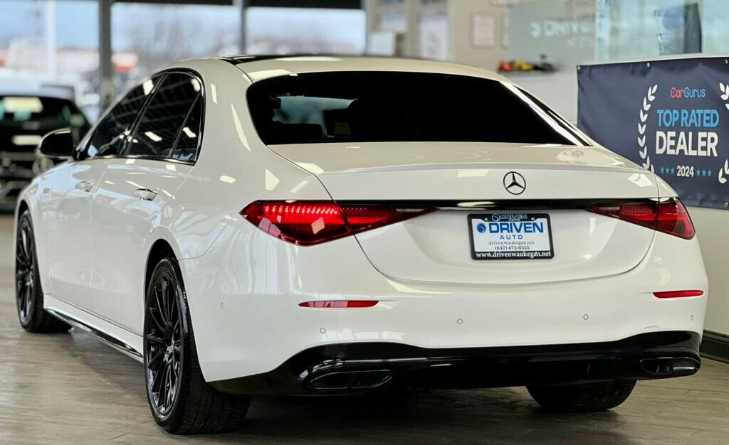Used 2023 Mercedes-Benz S 500 4MATIC w/ AMG Line image 3