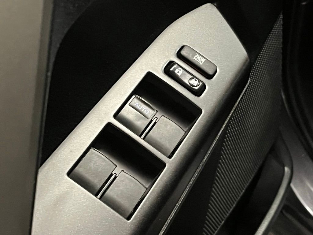 Used 2017 Toyota RAV4 LE image 13