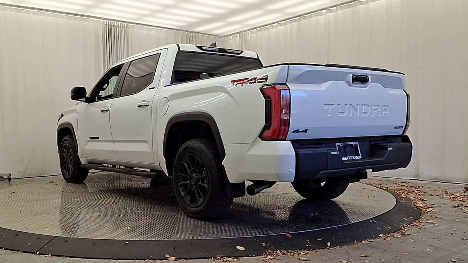 Certified 2025 Toyota Tundra Limited image 9