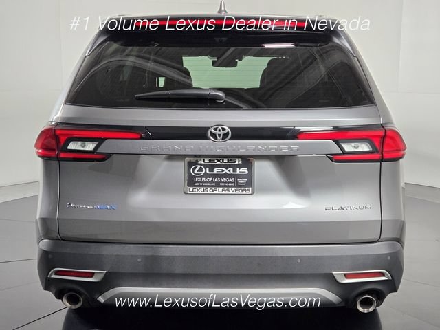 Used 2026 Toyota Grand Highlander AWD Hybrid image 5
