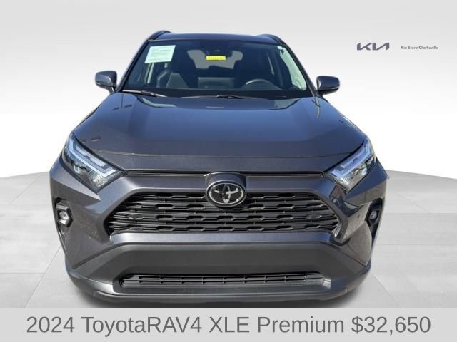 Used 2024 Toyota RAV4 XLE Premium image 3