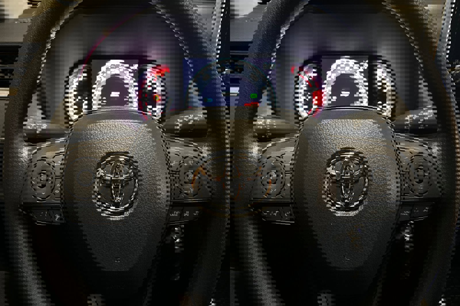 New 2025 Toyota RAV4 LE image 25