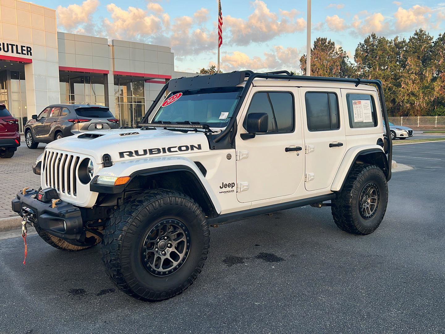 Used 2022 Jeep Wrangler Unlimited Rubicon w/ Xtreme Recon 35" Tire Package image 1
