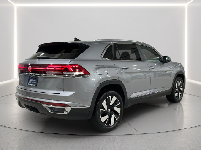 Certified 2026 Volkswagen Atlas Cross Sport SEL AWD/4WD image 6