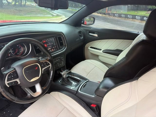 Used 2016 Dodge Charger R/T w/ Plus Group RWD image 11