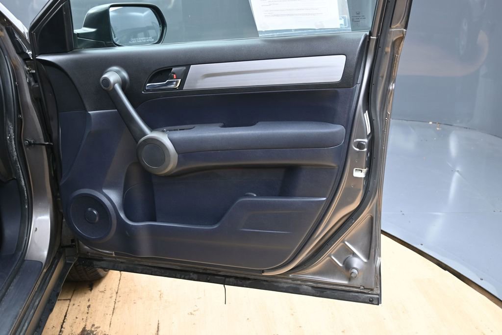 Used 2010 Honda CR-V LX image 30