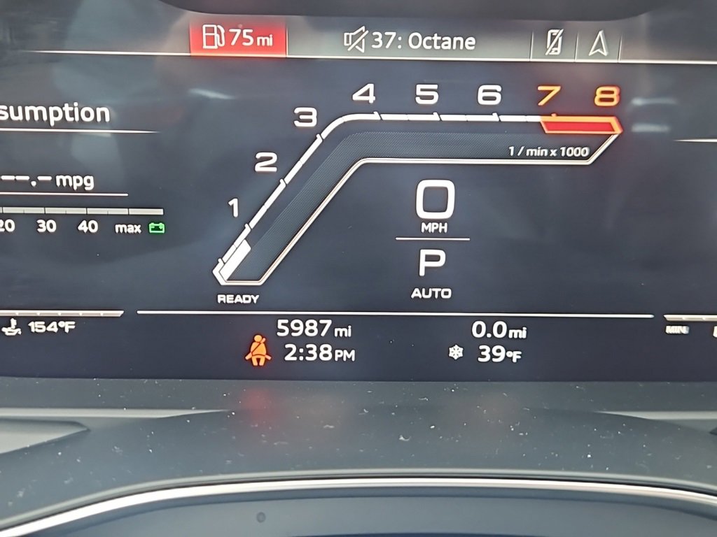 Used 2025 Audi RS 6 performance image 11