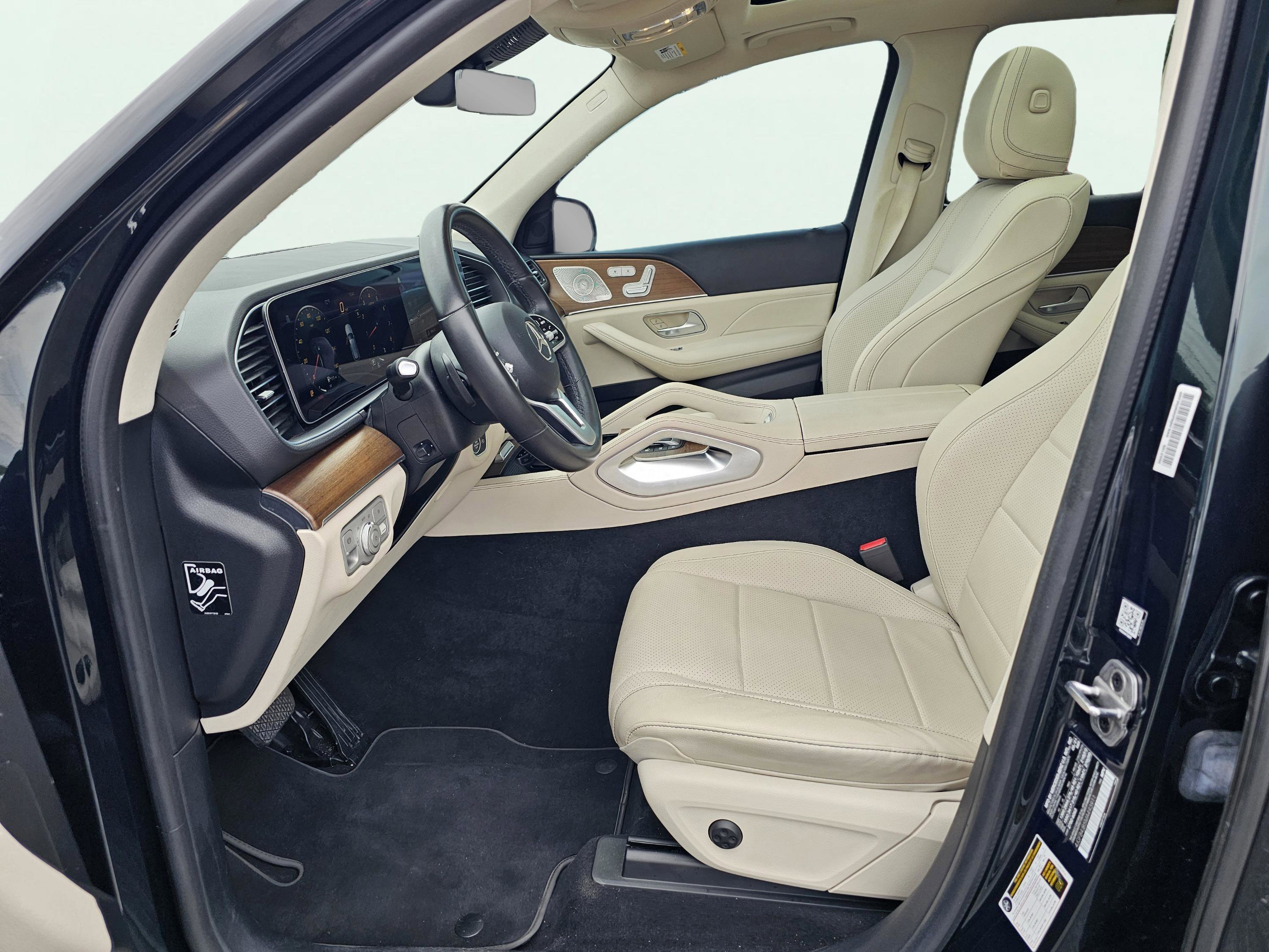 Used 2021 Mercedes-Benz GLE 350 w/ Premium Package image 16