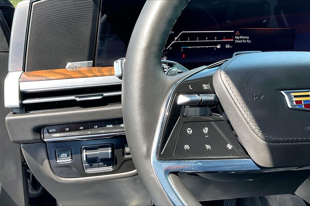 Used 2025 Cadillac Escalade Sport Platinum AWD/4WD image 13