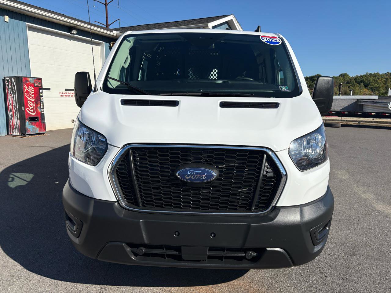 Used 2023 Ford Transit 250 Low Roof w/ Exterior Upgrade Package RWD image 8