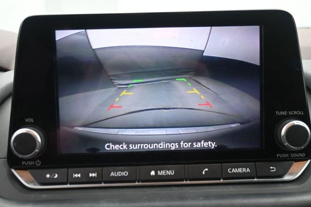 Used 2022 Nissan Rogue SV FWD image 19