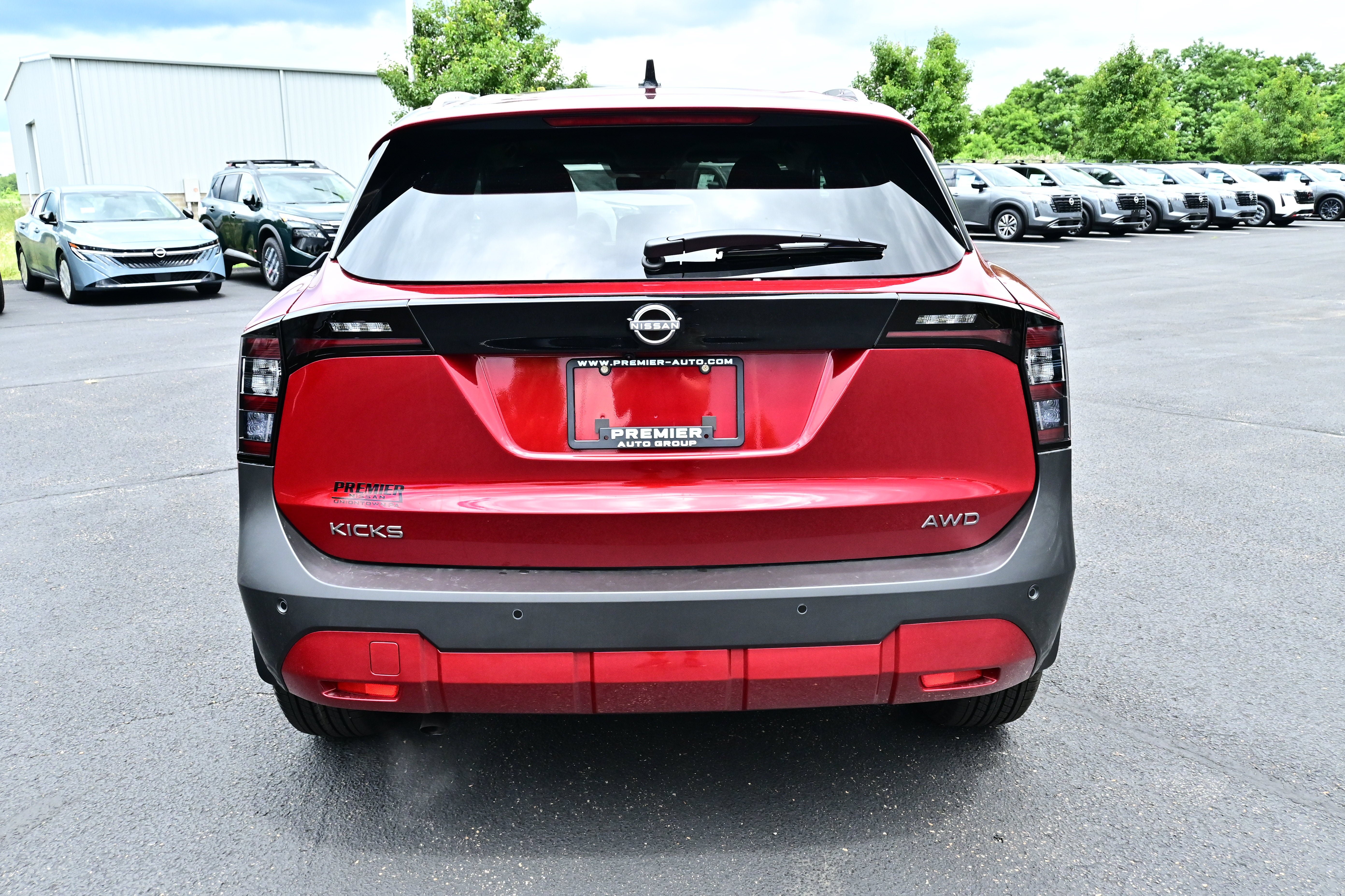 New 2026 Nissan Kicks SV w/ SV Premium Package AWD/4WD image 7