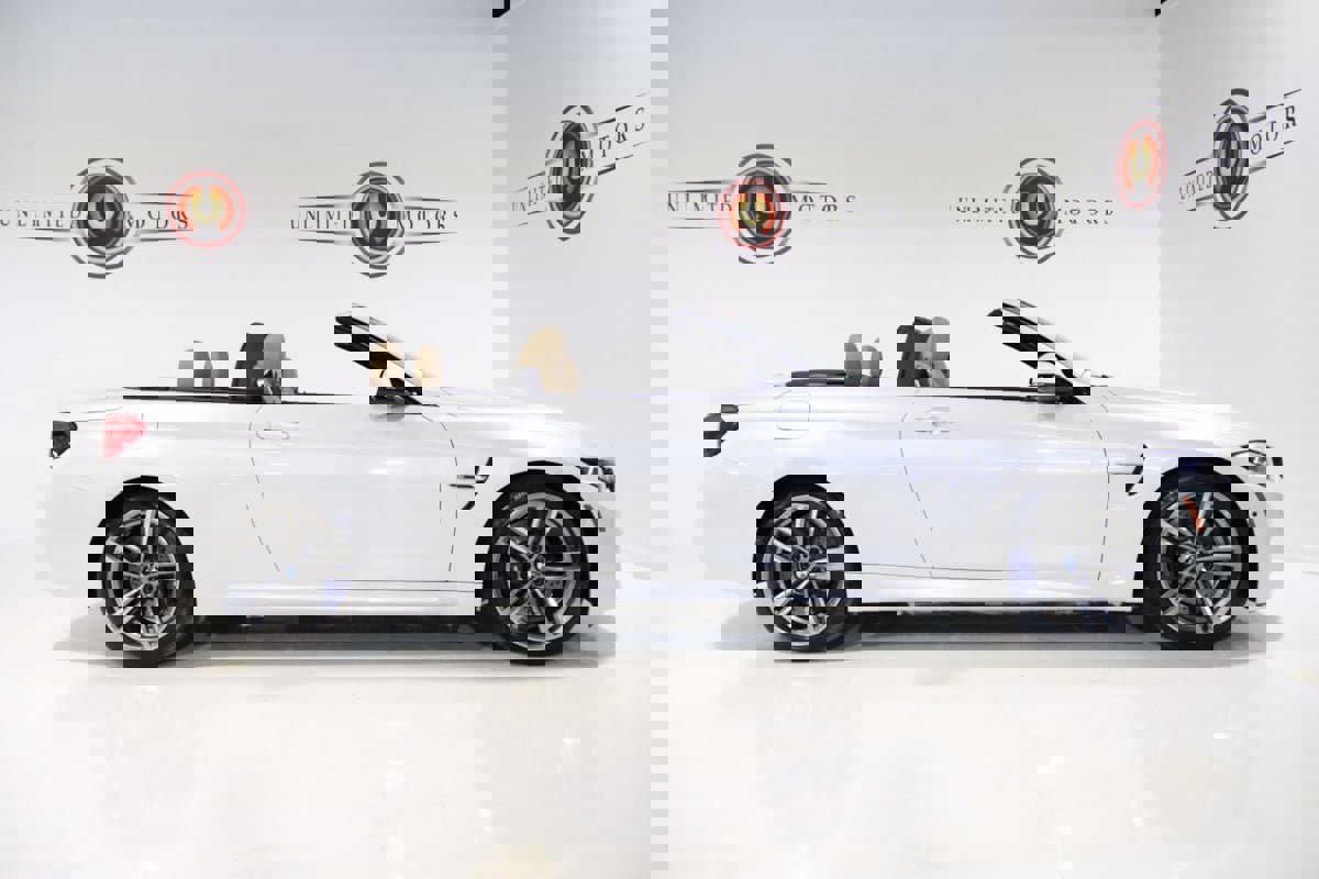 Used 2018 BMW M4 Convertible image 37