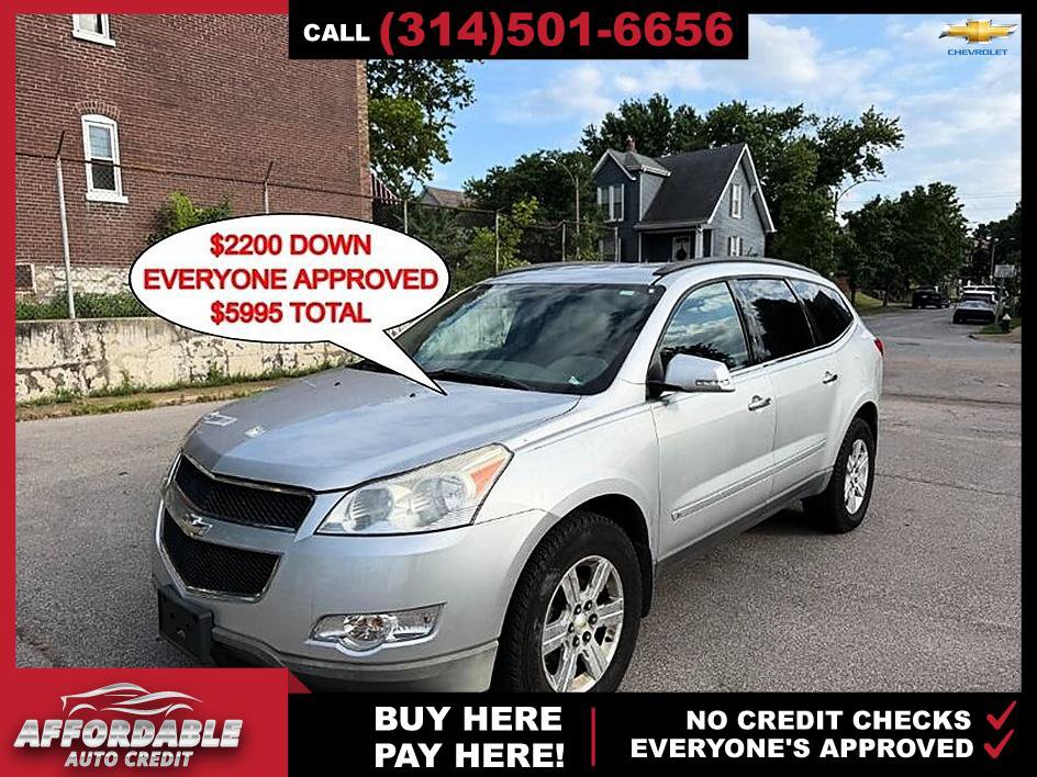 Used 2010 Chevrolet Traverse LT w/ Personal Connectivity Package FWD image 1