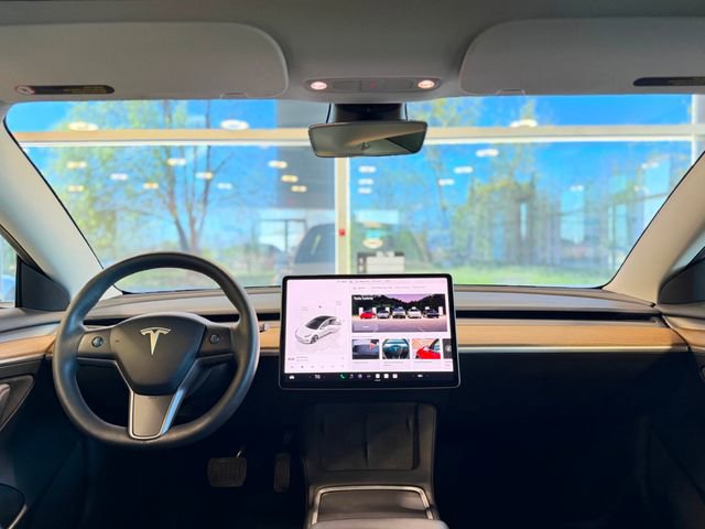 Used 2023 Tesla Model 3 Standard Range RWD image 37