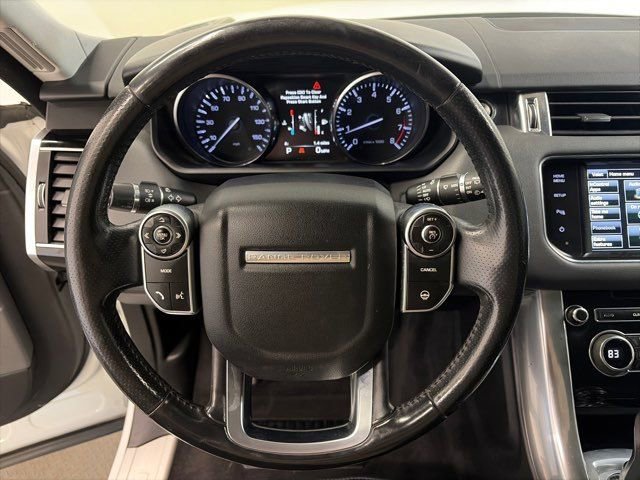 Used 2015 Land Rover Range Rover Sport HSE image 18