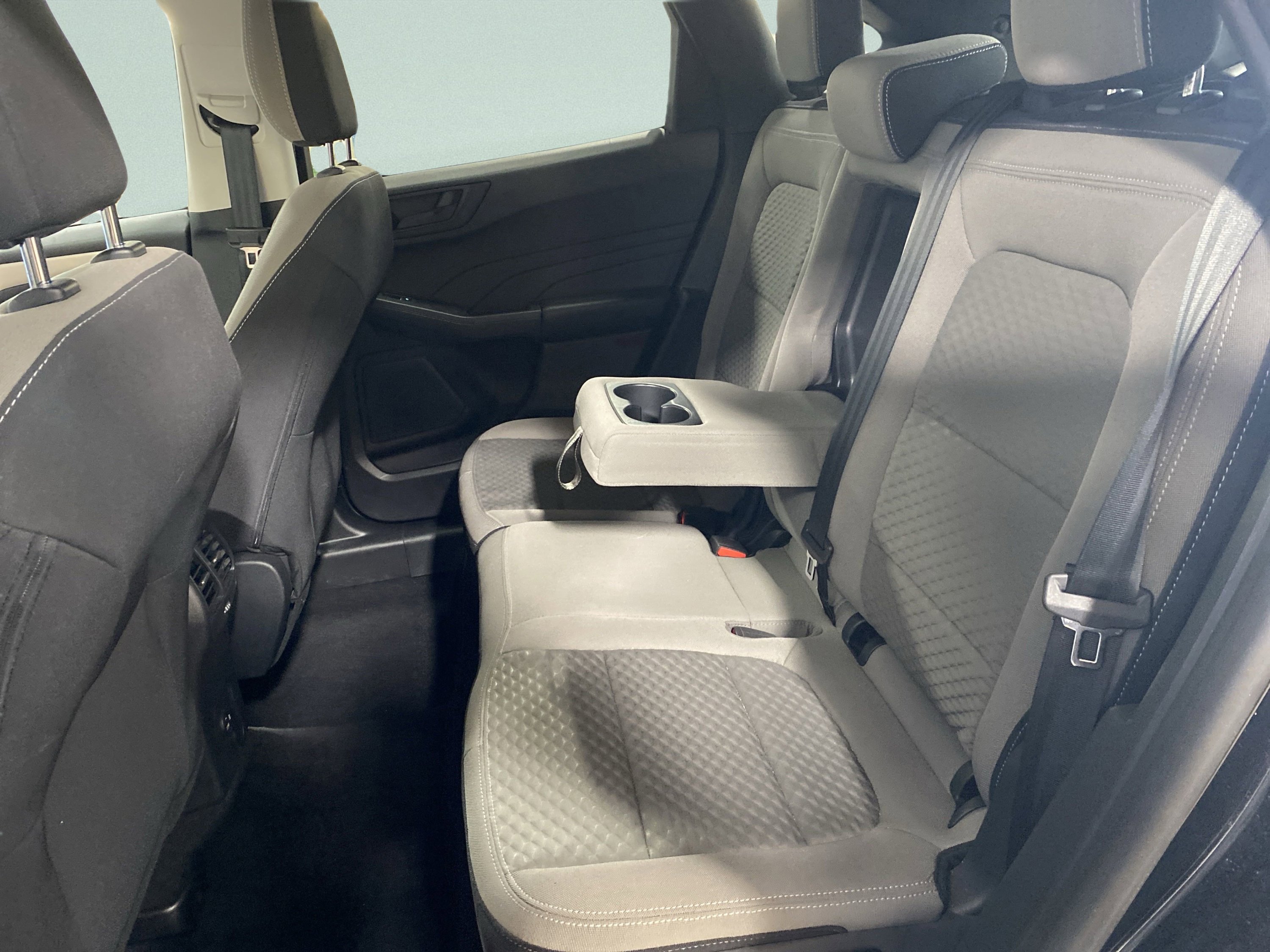 Used 2022 Ford Escape SE w/ Convenience Package image 31