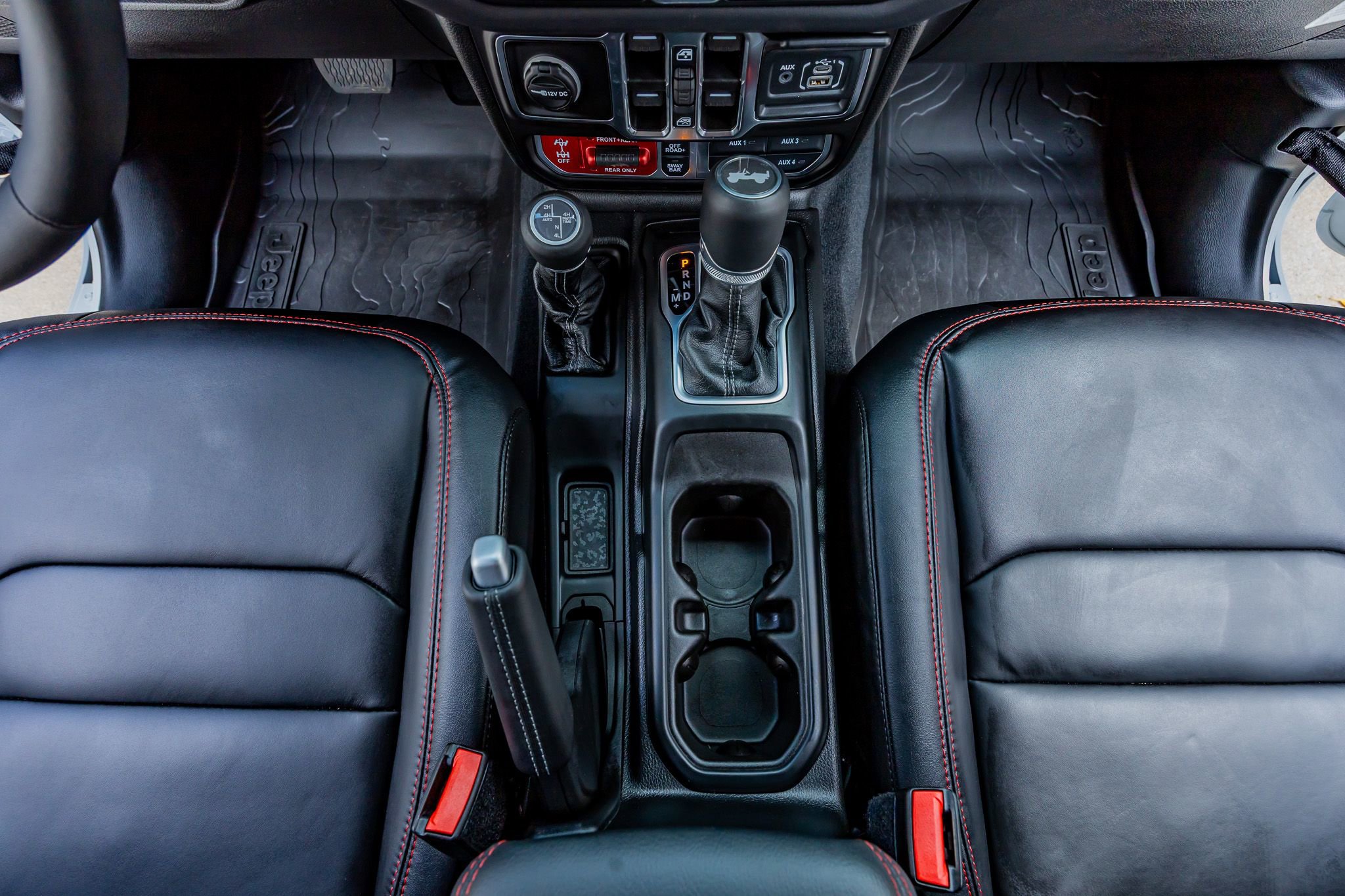 Used 2025 Jeep Wrangler Unlimited Rubicon image 27