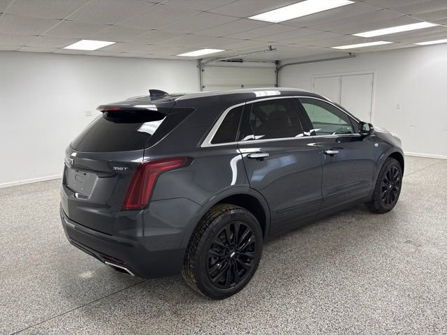 Used 2022 Cadillac XT5 Premium Luxury image 7