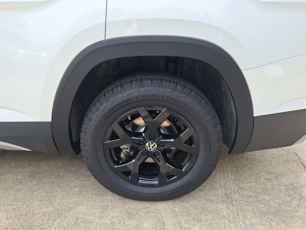 New 2026 Volkswagen Atlas Peak Edition image 27