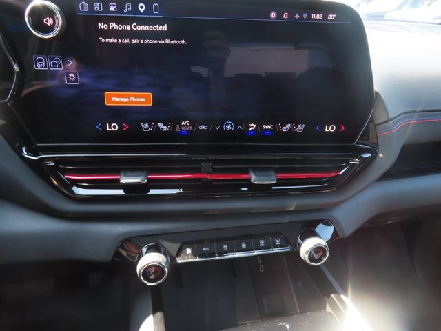 Certified 2025 Chevrolet Silverado EV RST AWD/4WD image 34