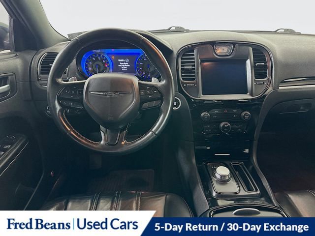 Used 2017 Chrysler 300 S image 22