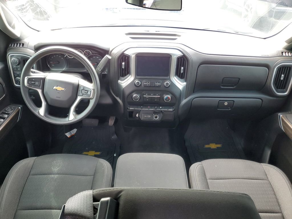 Used 2020 Chevrolet Silverado 1500 LT w/ Trailering Package image 13