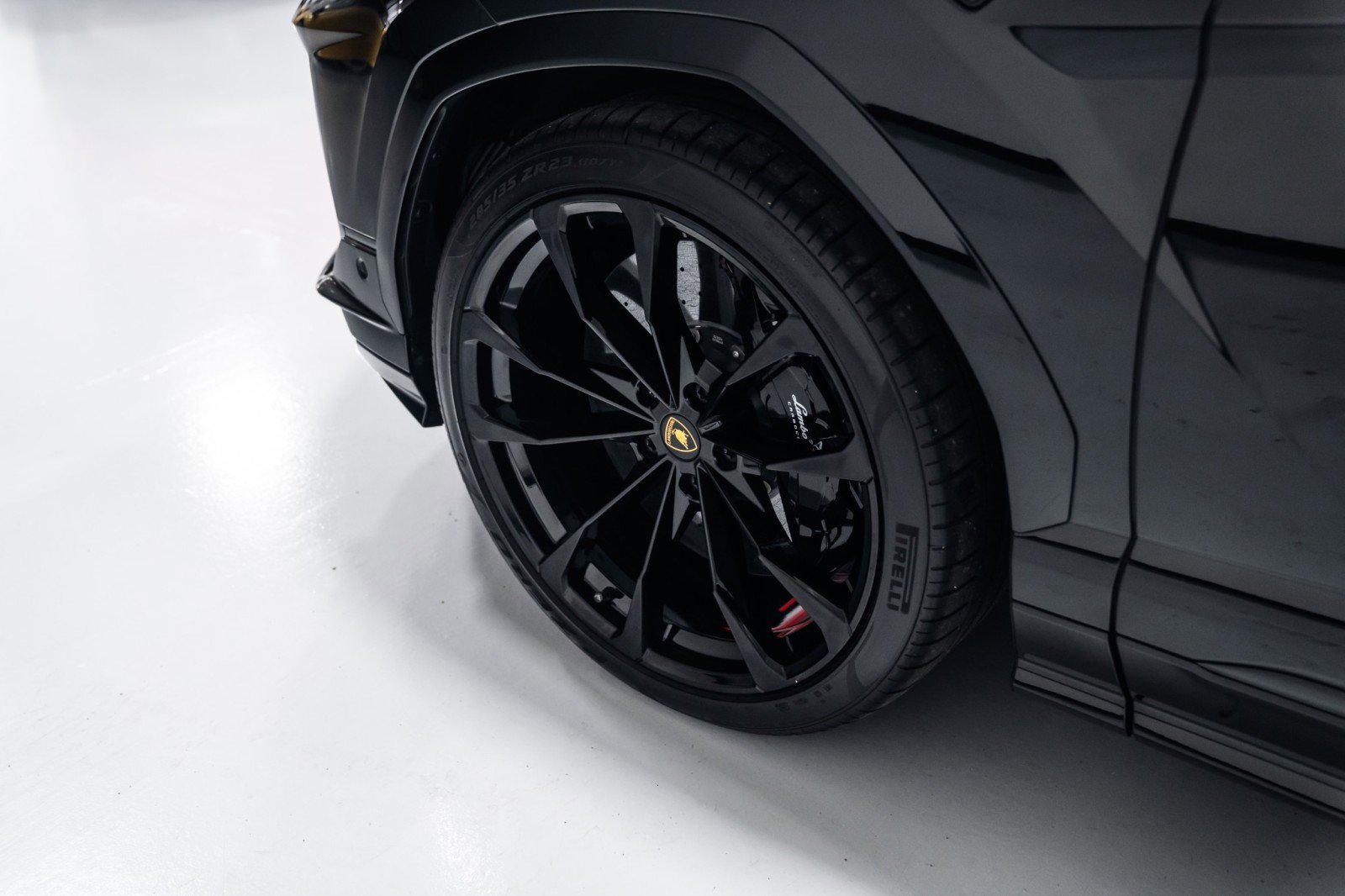 Used 2024 Lamborghini Urus S image 37