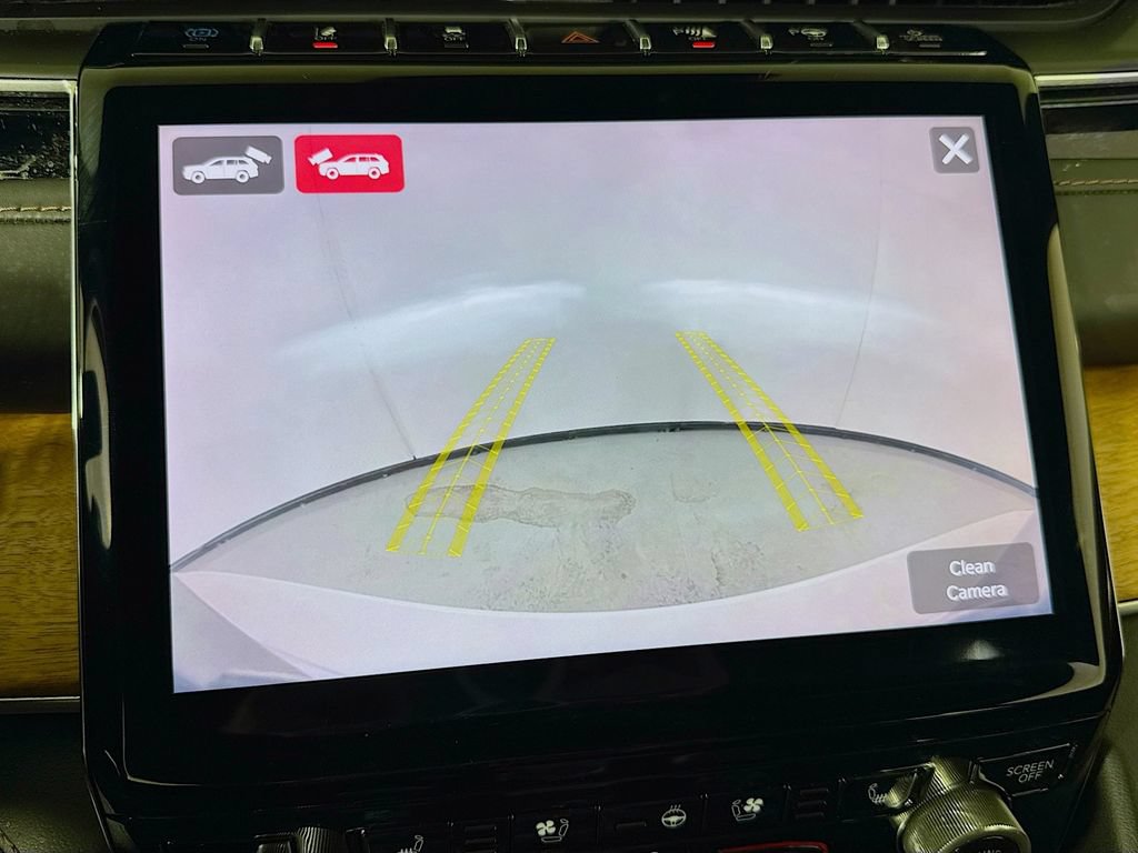 Used 2022 Jeep Grand Cherokee Summit AWD/4WD image 47