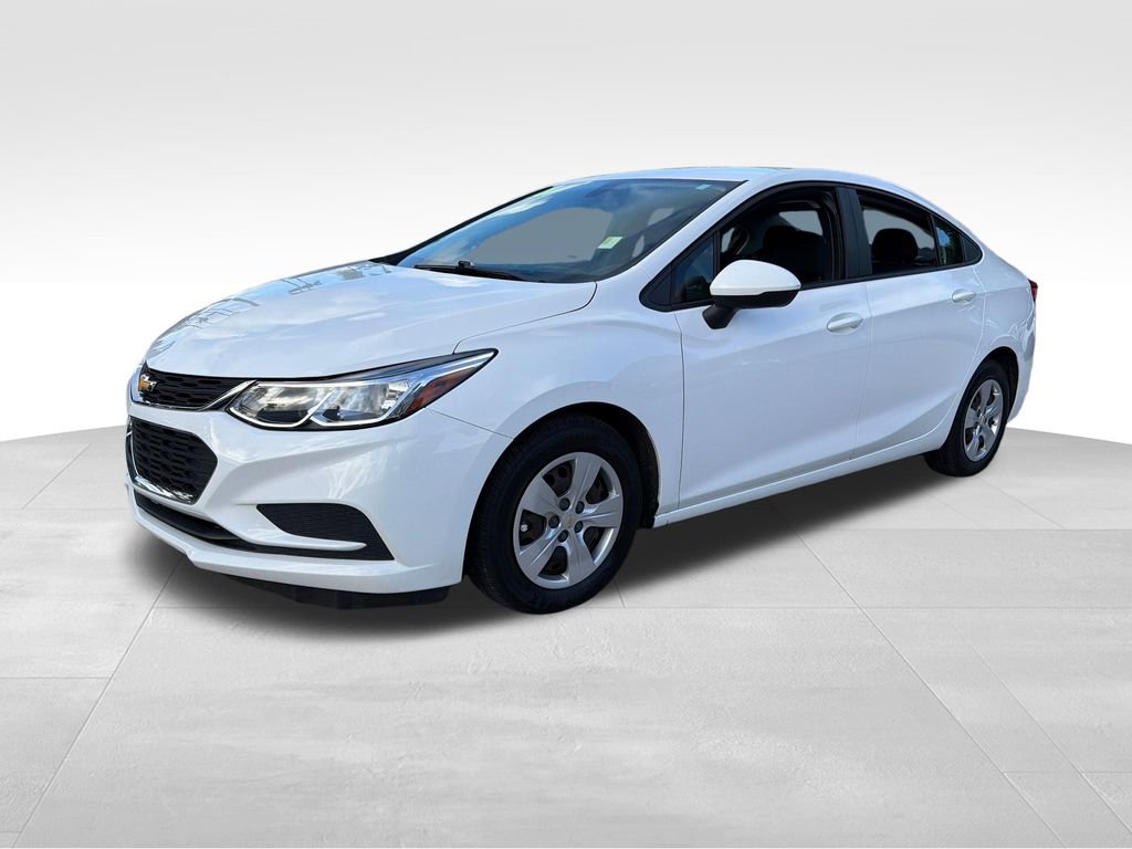 Used 2018 Chevrolet Cruze LS FWD image 3