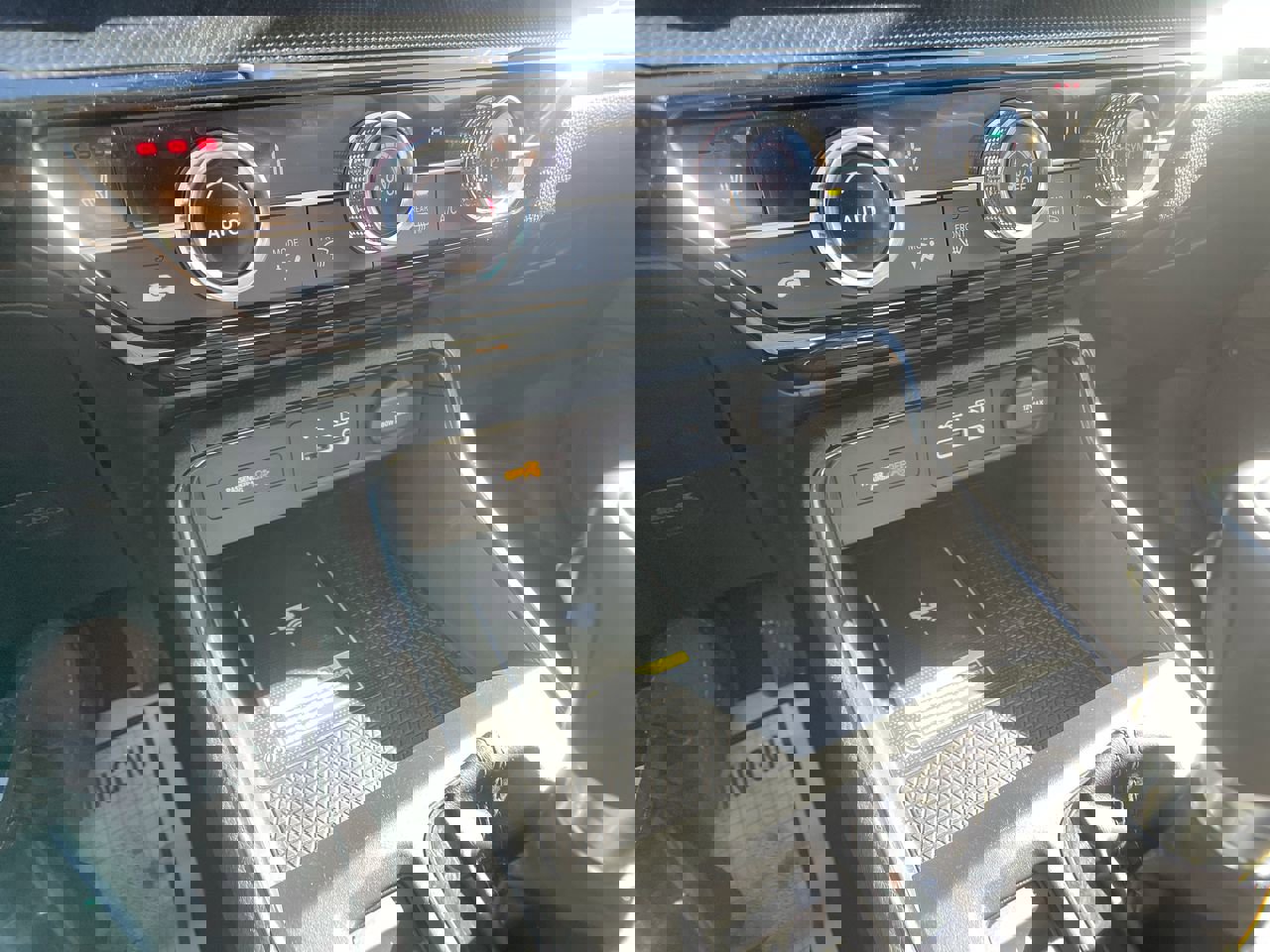 Used 2023 Honda CR-V EX-L image 19