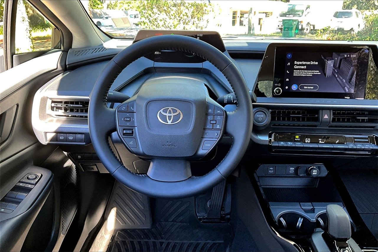 Used 2026 Toyota Prius LE image 8