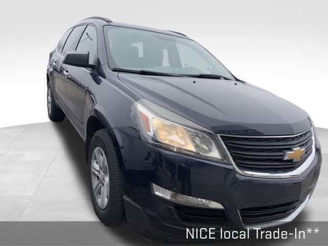 Used 2017 Chevrolet Traverse LS image 3