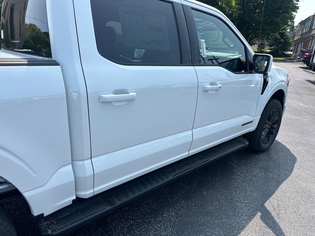New 2025 Ford F150 Lariat w/ Equipment Group 501A Mid image 8