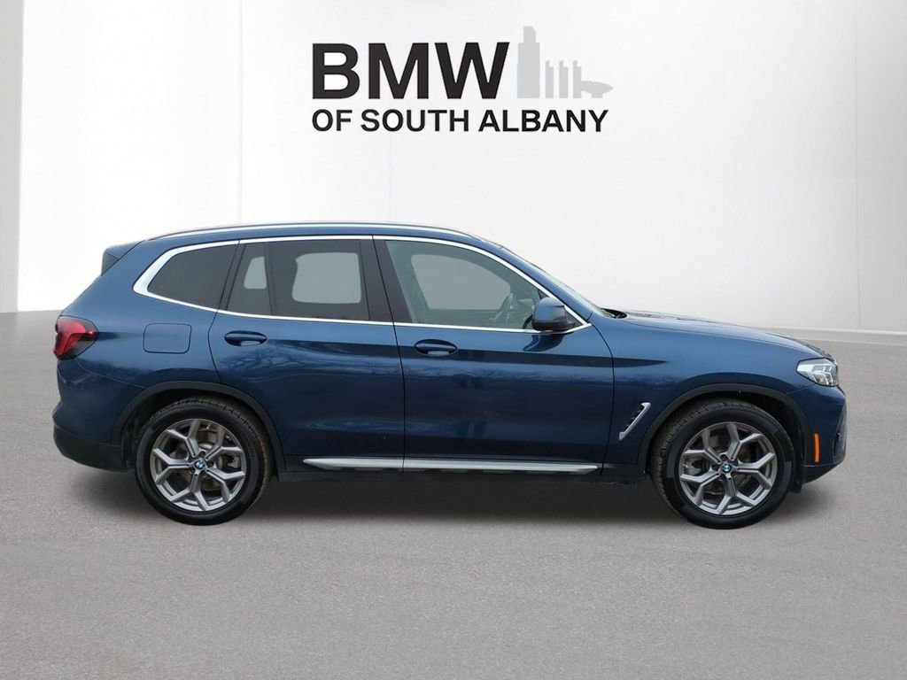 Used 2022 BMW X3 xDrive30i image 3