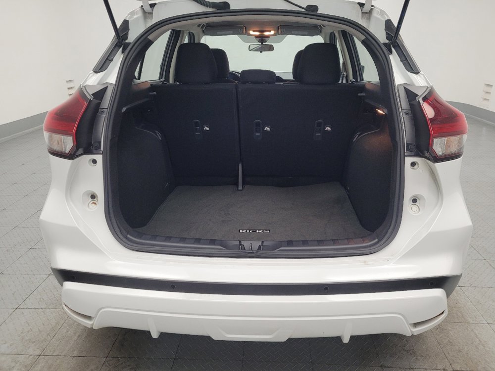 Used 2023 Nissan Kicks S FWD image 29