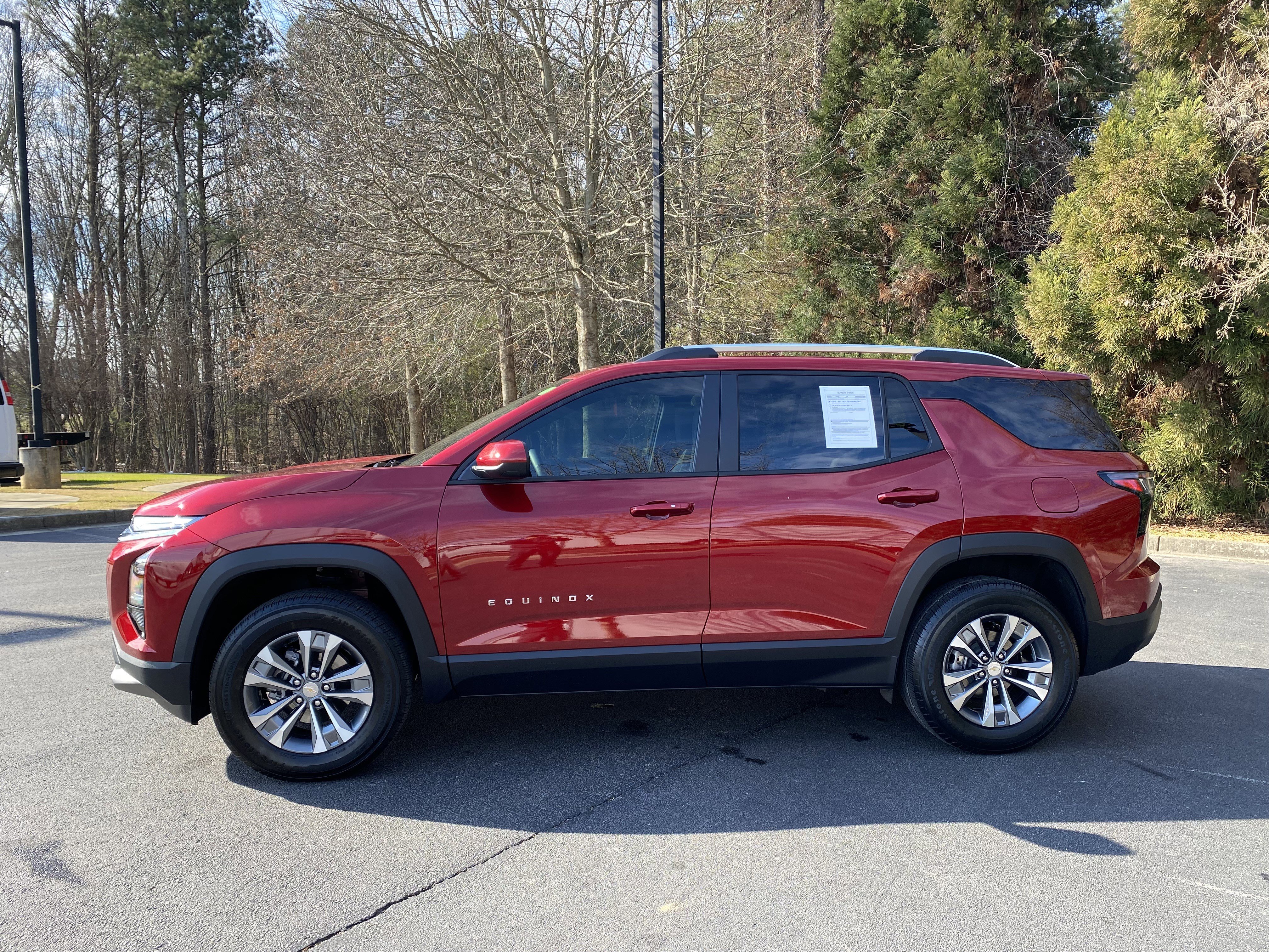 Used 2026 Chevrolet Equinox LT image 6
