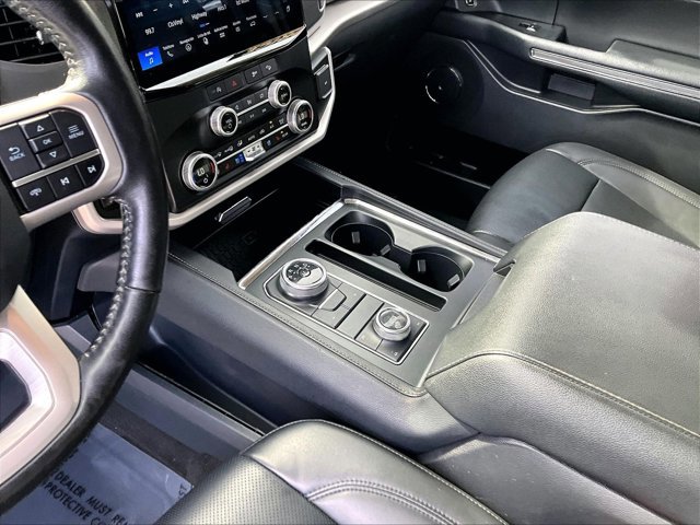 Used 2023 Ford Expedition Max XLT image 12