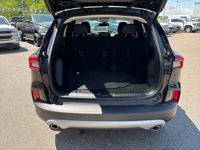 Used 2025 Ford Escape Platinum AWD/4WD image 21