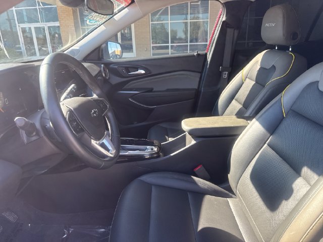 Used 2024 Chevrolet Trax ACTIV FWD image 9