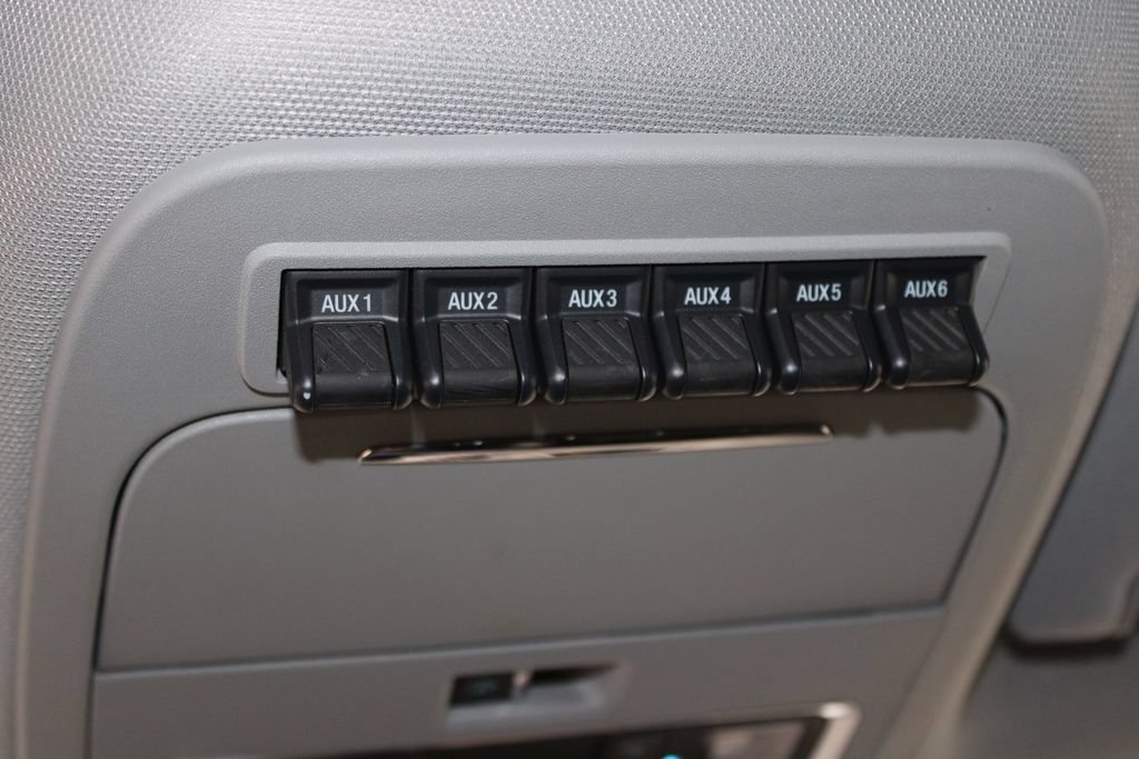 Used 2024 Ford F250 Lariat w/ Lariat Ultimate Package AWD/4WD image 62
