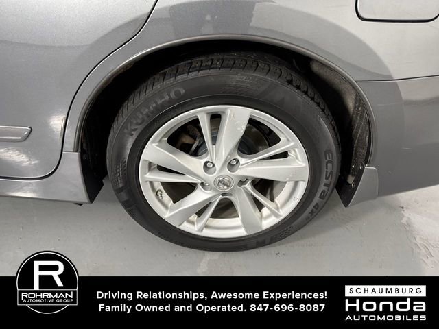 Used 2015 Nissan Altima 2.5 SL w/ Technology Package FWD image 6