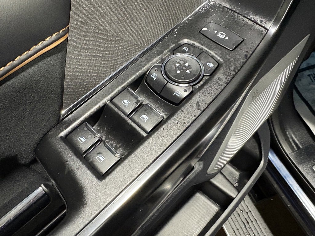 Used 2024 Ford F250 Platinum image 24